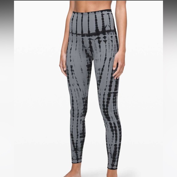 Lululemon Wunder Under High-Rise Tight 28" Full-On Luxtreme Size 6 - Picture 2 of 7